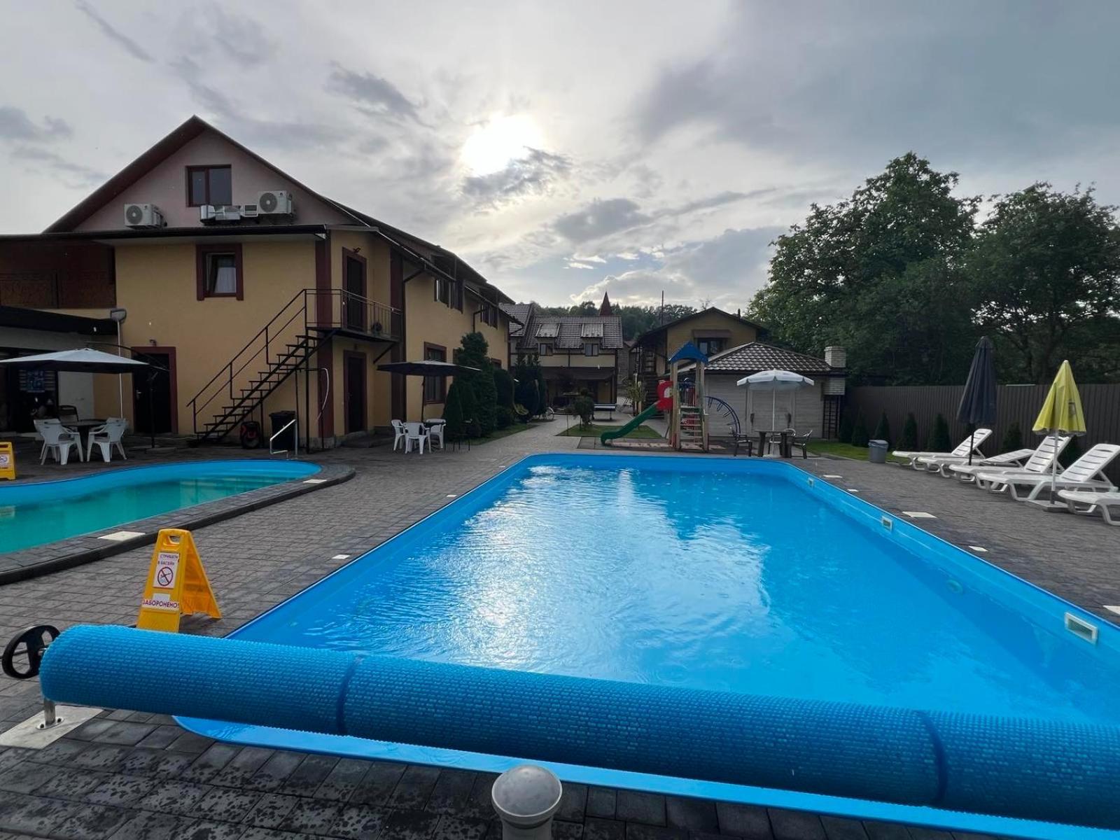 Sadyba Magnat Hotel Dilyatyn Εξωτερικό φωτογραφία