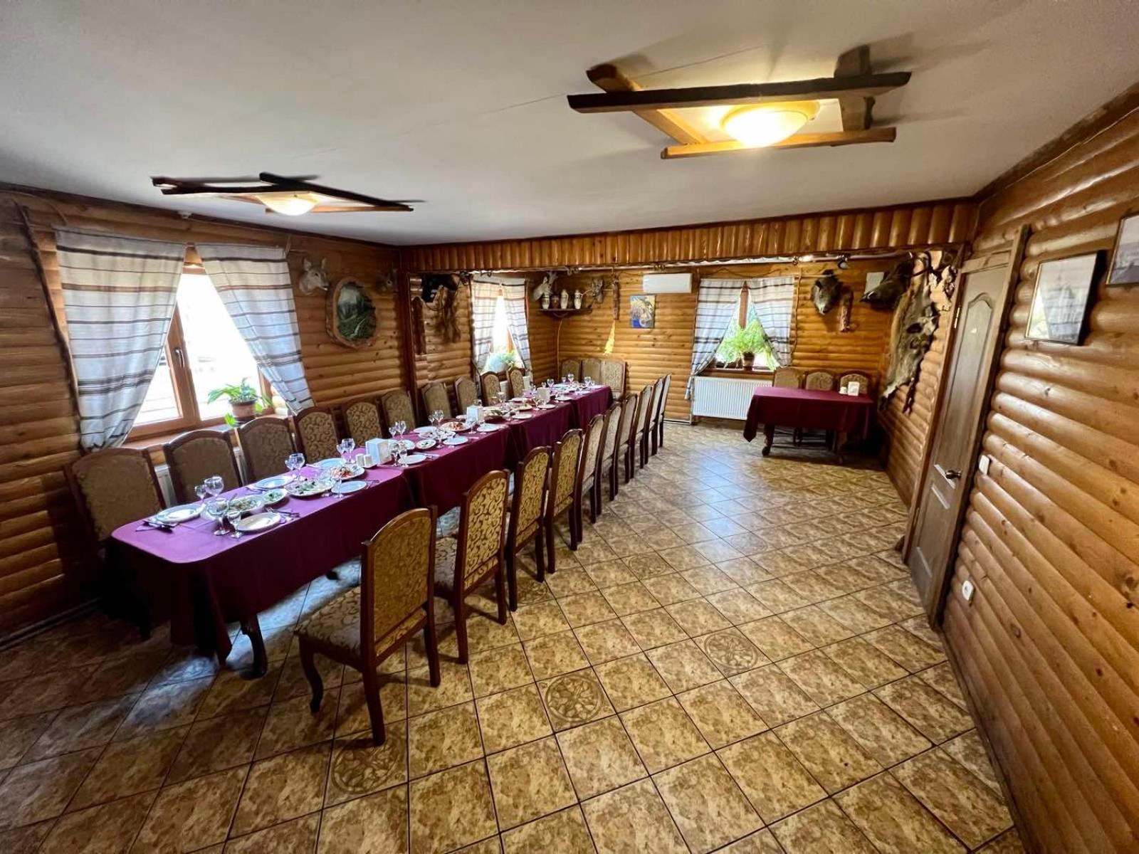 Sadyba Magnat Hotel Dilyatyn Εξωτερικό φωτογραφία