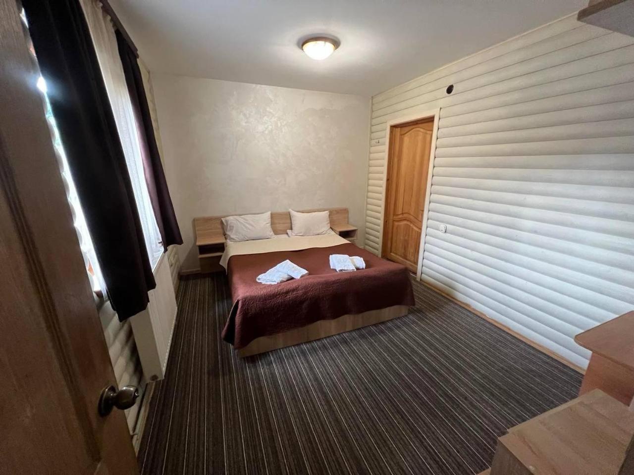Sadyba Magnat Hotel Dilyatyn Εξωτερικό φωτογραφία