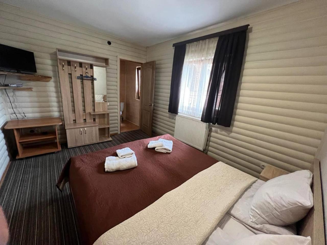 Sadyba Magnat Hotel Dilyatyn Εξωτερικό φωτογραφία