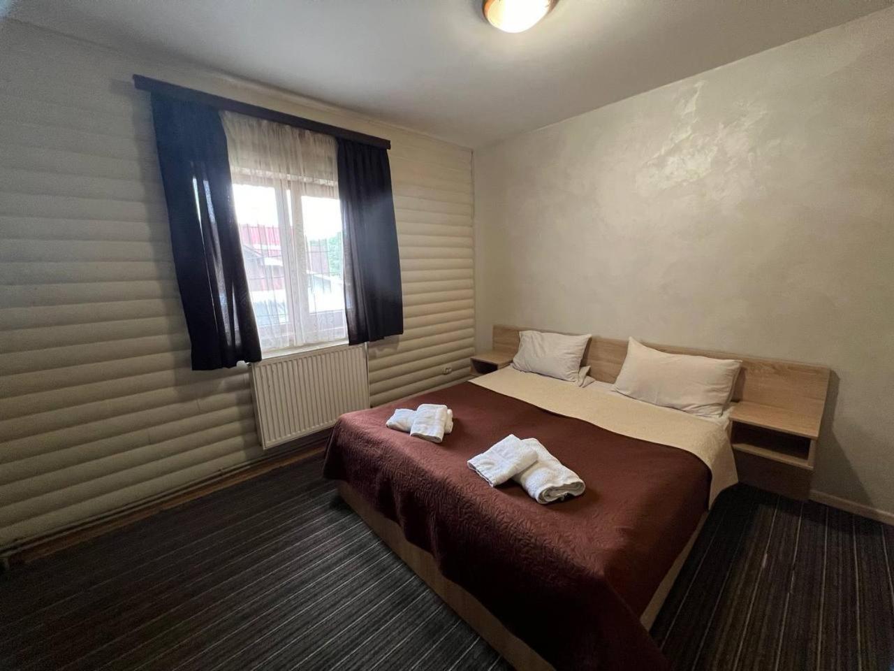 Sadyba Magnat Hotel Dilyatyn Εξωτερικό φωτογραφία